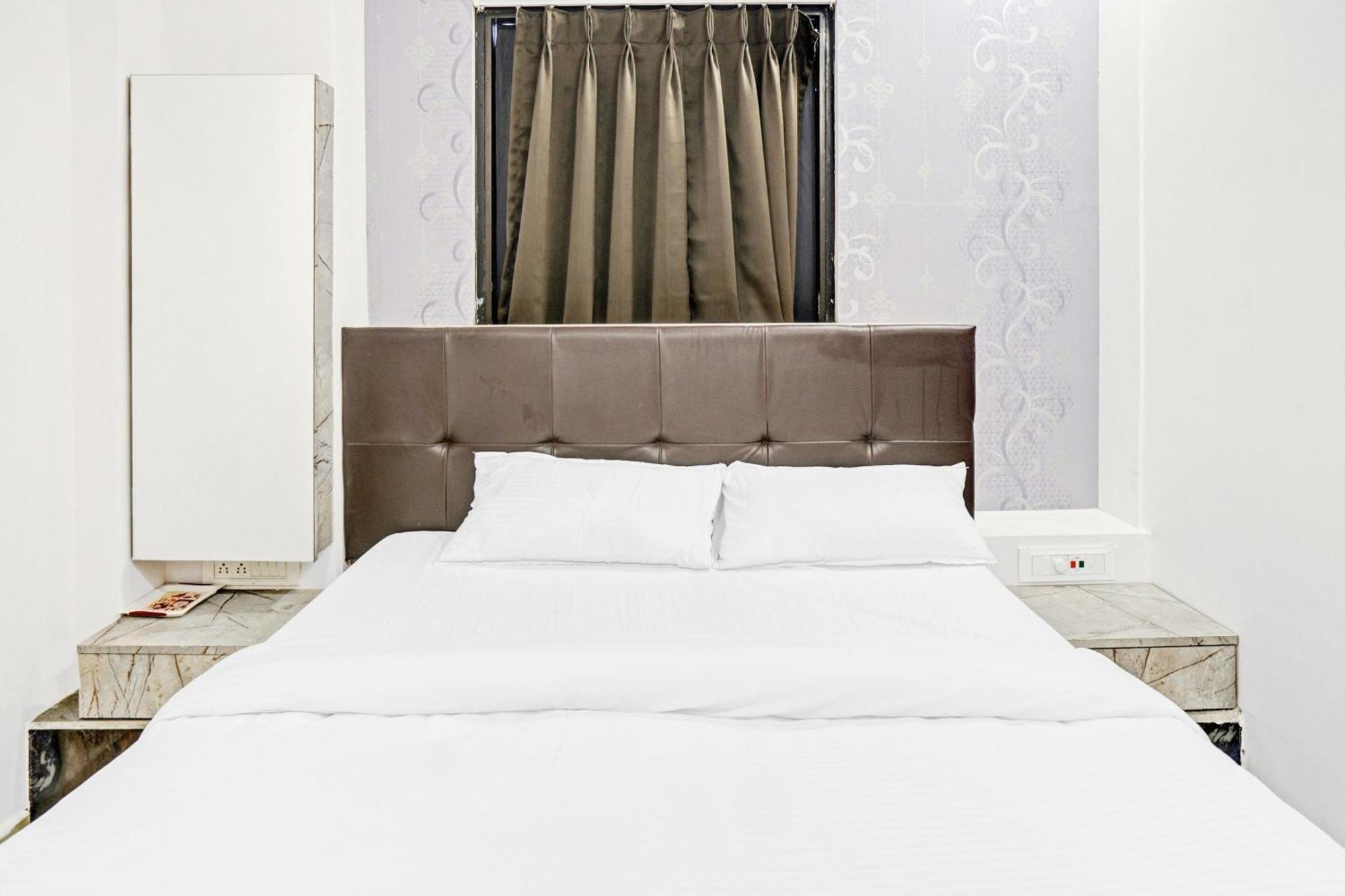 Collection O Sigma Inn Surat Zewnętrze zdjęcie